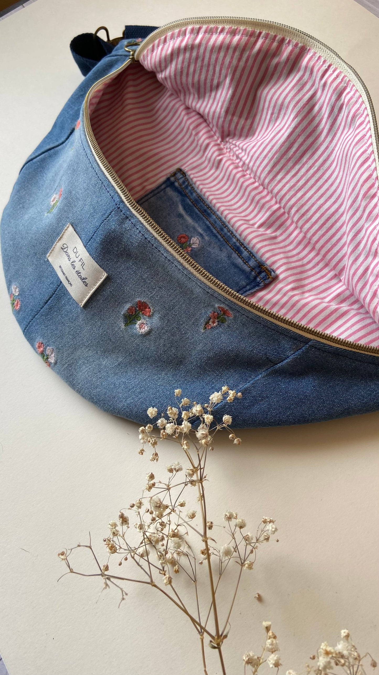 Banane en jeans brodé
