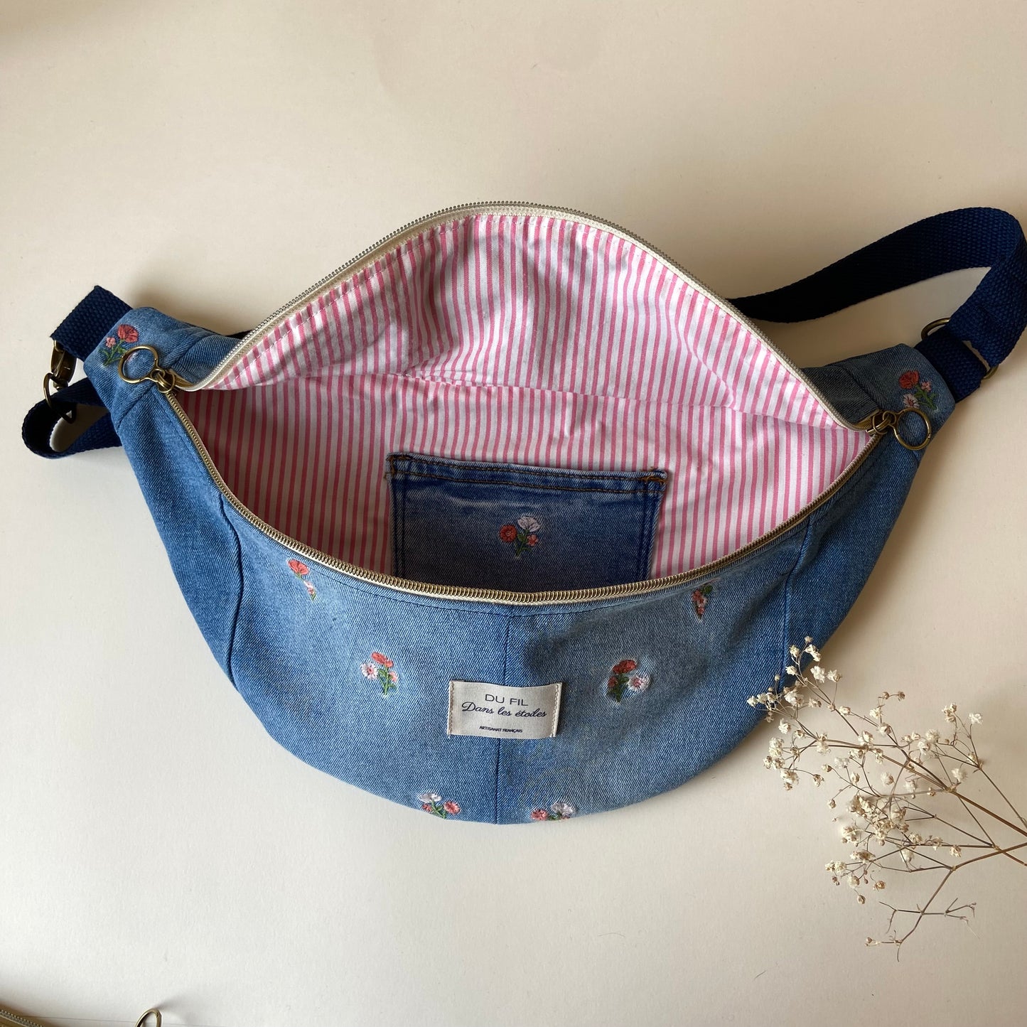 Banane en jeans brodé
