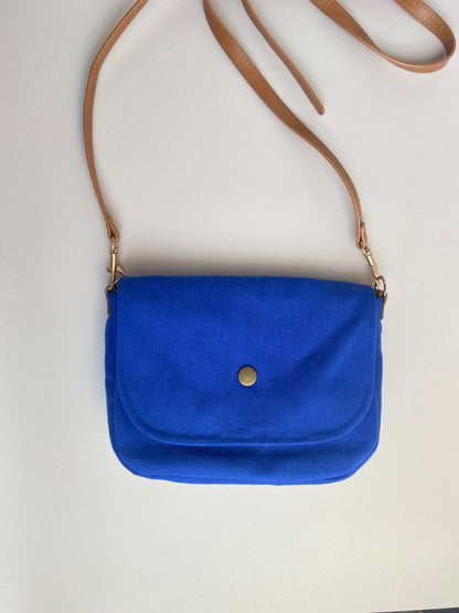 Le petit sac bandoulière bleu roi