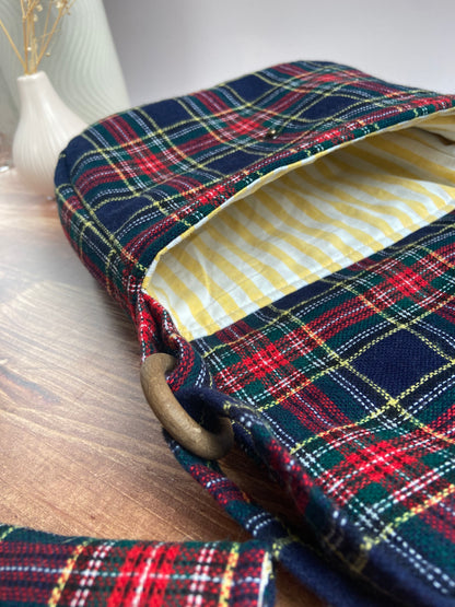 Sac bandoulière tartan revalorisé – Mode éthique & upcycling