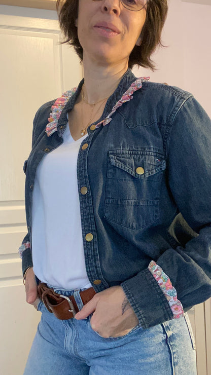 Chemise/veste en jeans upcyclee Tommy hilfiger